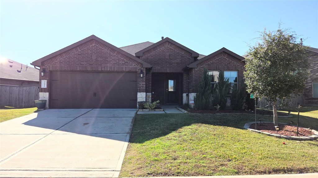 5611 Pleasant Falls Drive, Richmond, TX 77407