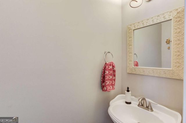 1608 School House, Dacula, GA 30019