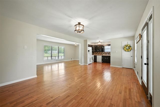 318 W Laurel Street, Sherman, TX 75090