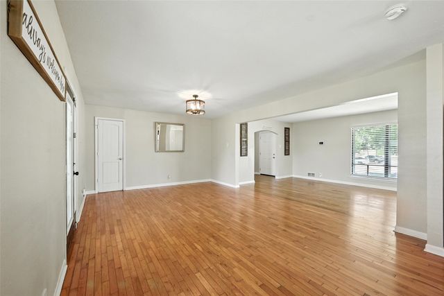 318 W Laurel Street, Sherman, TX 75090
