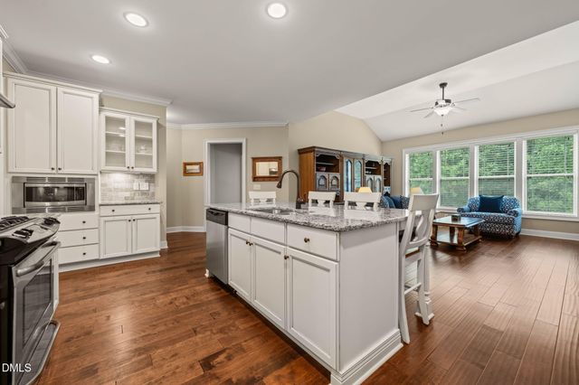 1904 Abniki Drive, Fuquay Varina, NC 27526
