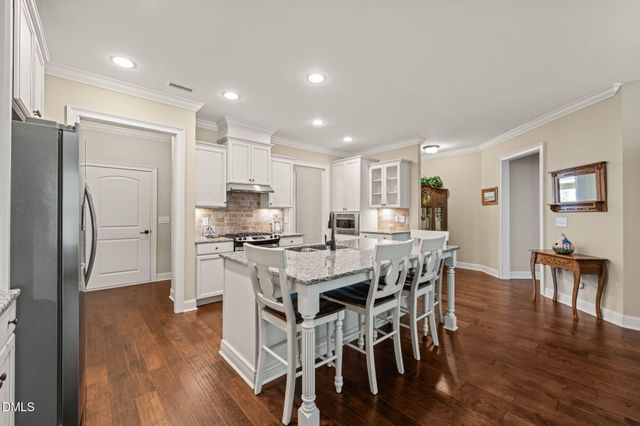 1904 Abniki Drive, Fuquay Varina, NC 27526