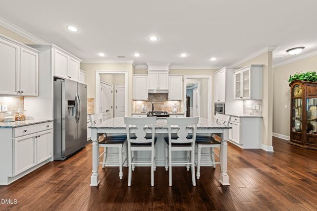 1904 Abniki Drive, Fuquay Varina, NC 27526