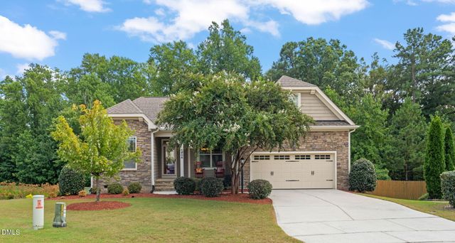 1904 Abniki Drive, Fuquay Varina, NC 27526