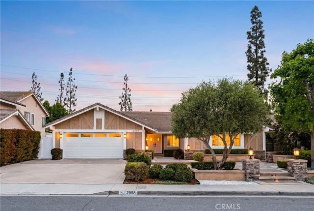 2998 Primrose Avenue, Brea, CA 92821