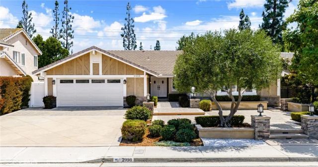 2998 Primrose Avenue, Brea, CA 92821