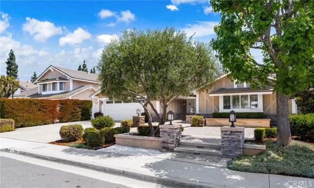 2998 Primrose Avenue, Brea, CA 92821
