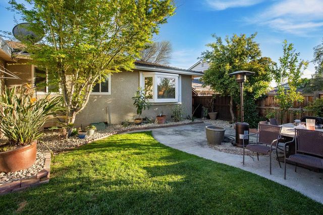 5221 Elbert Way, Sacramento, CA 95842