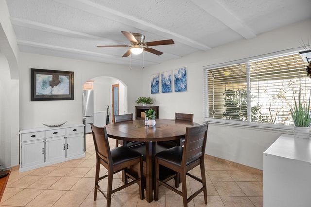 5221 Elbert Way, Sacramento, CA 95842