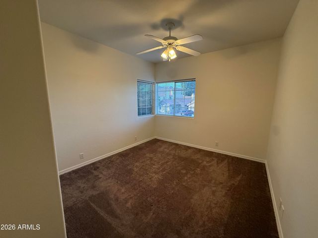 3213 E Desert Flower Lane, Phoenix, AZ 85044