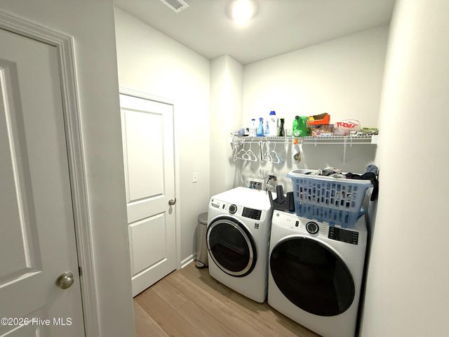 2434 Flowery Branch Drive, Castle Hayne, NC 28429