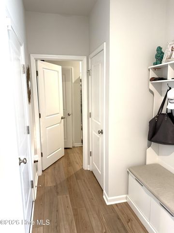 2434 Flowery Branch Drive, Castle Hayne, NC 28429