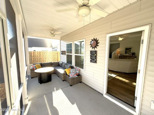 2434 Flowery Branch Drive, Castle Hayne, NC 28429