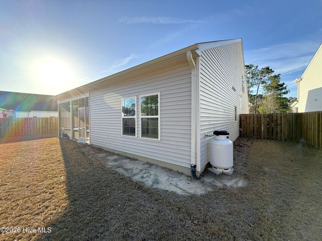 2434 Flowery Branch Drive, Castle Hayne, NC 28429