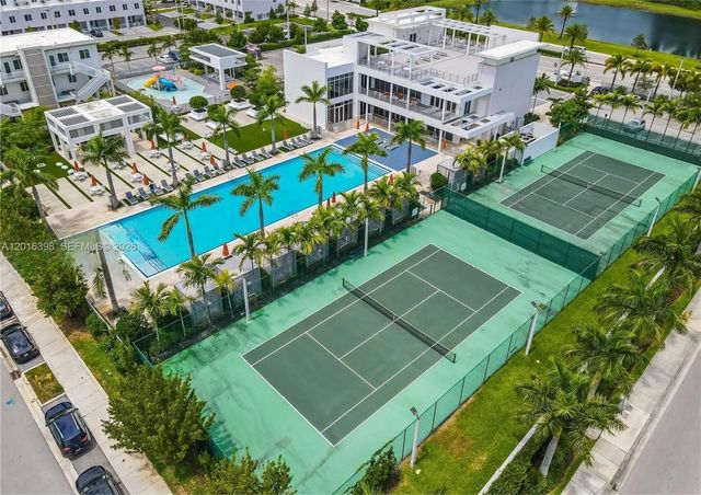 6415 NW 102nd Path 101, Doral, FL 33178