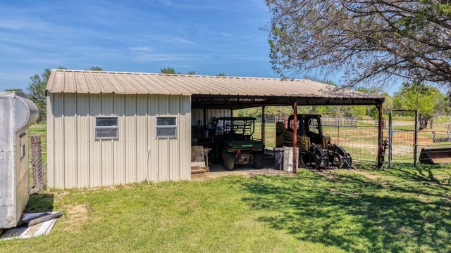 376 Dickson Lane, Gordon, TX 76453