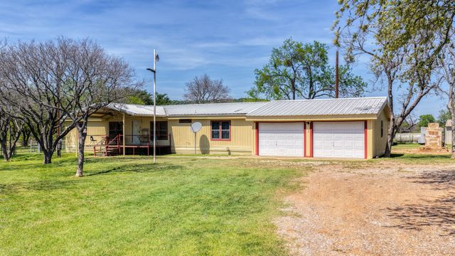 376 Dickson Lane, Gordon, TX 76453