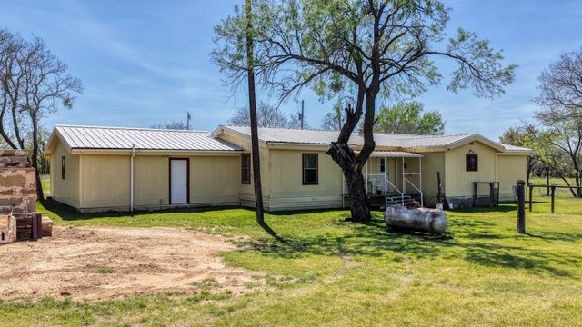 376 Dickson Lane, Gordon, TX 76453