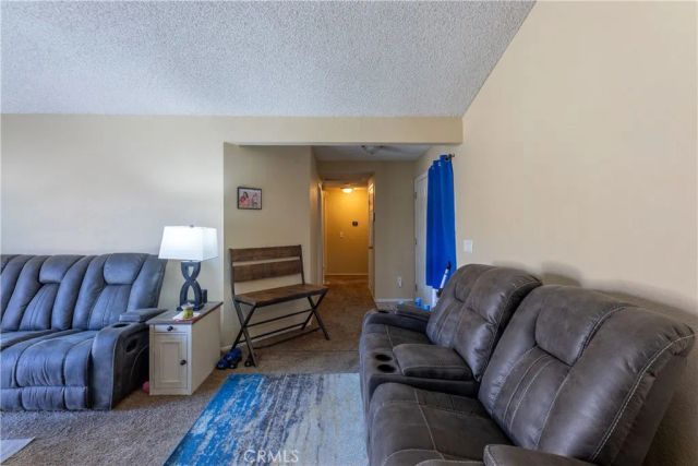 719 W Avenue H2, Lancaster, CA 93534
