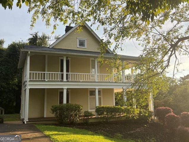 190 McKinney Street, Blue Ridge, GA 30513