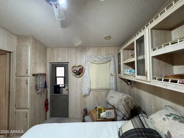 214 E CHOLLA Lane, Florence, AZ 85132