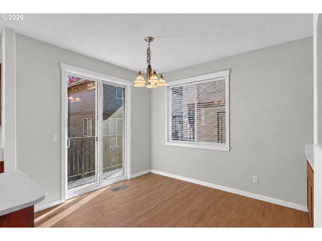 16244 Sw GAGE Ln, Beaverton, OR 97006