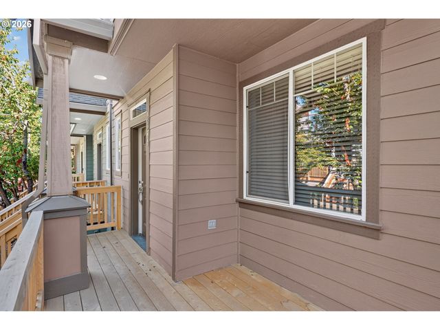 16244 Sw GAGE Ln, Beaverton, OR 97006