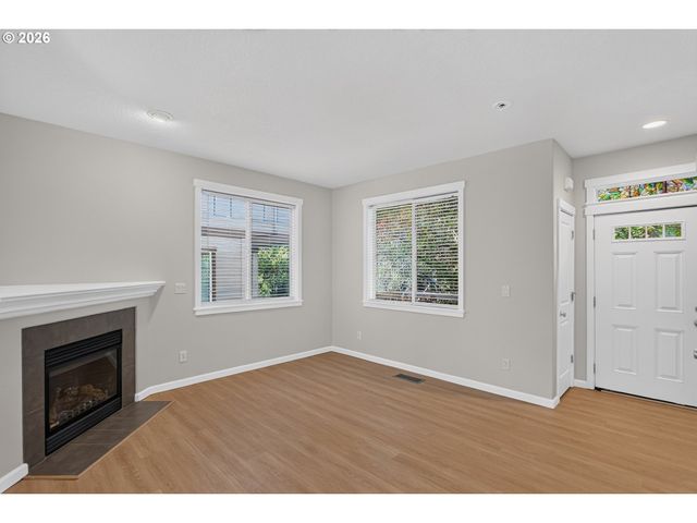16244 Sw GAGE Ln, Beaverton, OR 97006