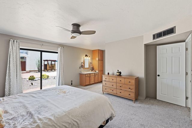 5025 E Placita Salud, Tucson, AZ 85718