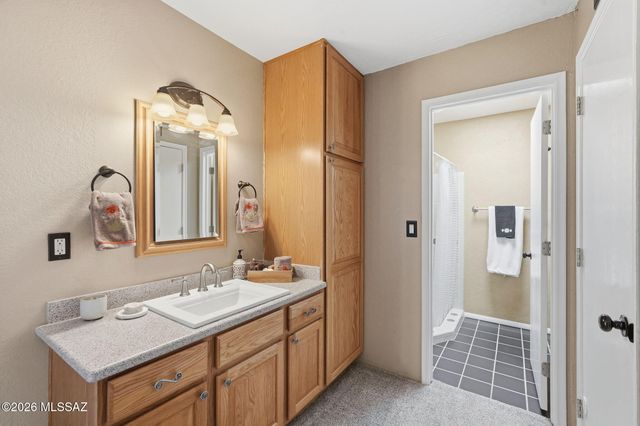 5025 E Placita Salud, Tucson, AZ 85718