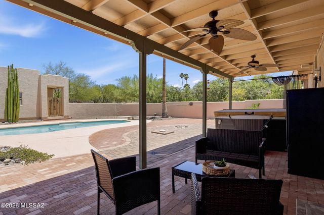 5025 E Placita Salud, Tucson, AZ 85718