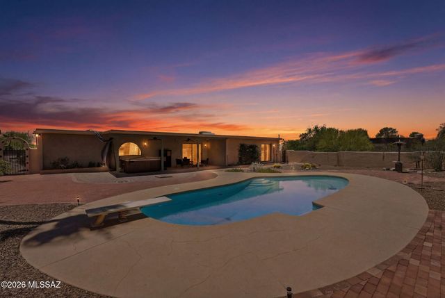 5025 E Placita Salud, Tucson, AZ 85718