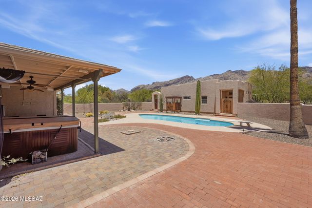 5025 E Placita Salud, Tucson, AZ 85718