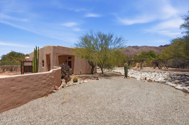 5025 E Placita Salud, Tucson, AZ 85718
