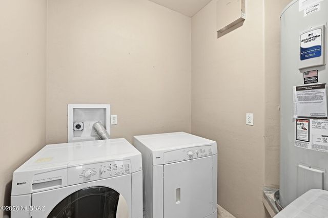 5025 E Placita Salud, Tucson, AZ 85718