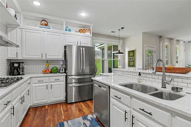 1180 Arbor Creek Drive, Roswell, GA 30076