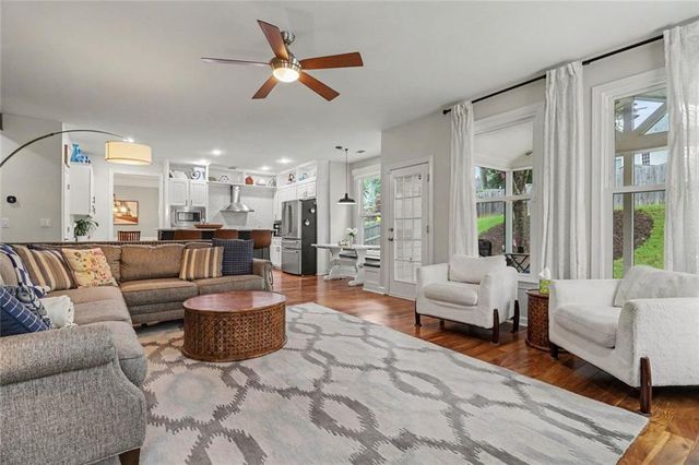 1180 Arbor Creek Drive, Roswell, GA 30076
