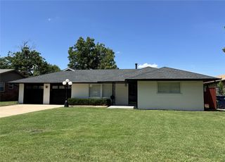 2133 SW 68th Street, Oklahoma City, OK 73159