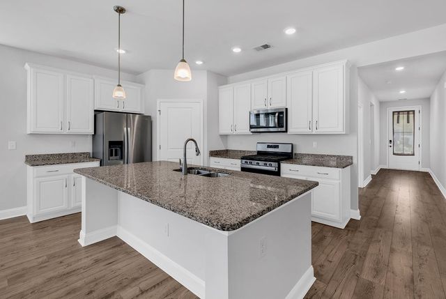 207 Walnut Grove Ct., Myrtle Beach, SC 29579