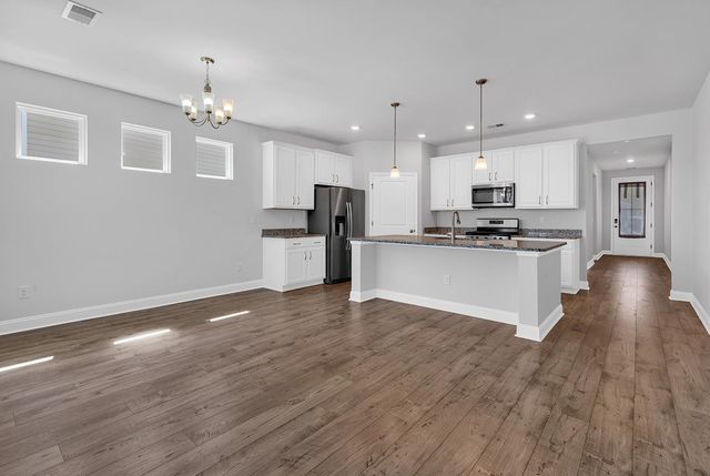 207 Walnut Grove Ct., Myrtle Beach, SC 29579