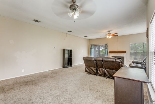 5426 VISTA COURT DR, San Antonio, TX 78247