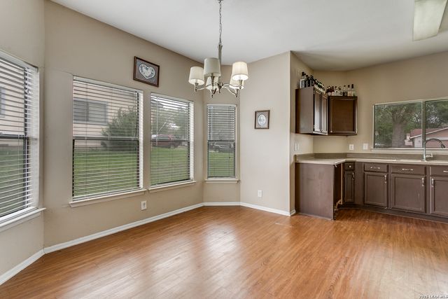 5426 VISTA COURT DR, San Antonio, TX 78247