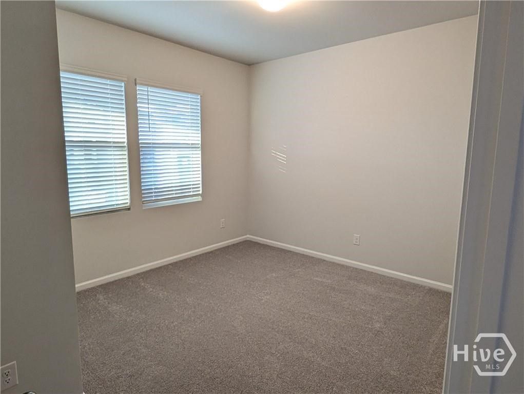 Image 14 of property listing at 52 Hardy Branch Drive, Richmond Hill, GA 31324