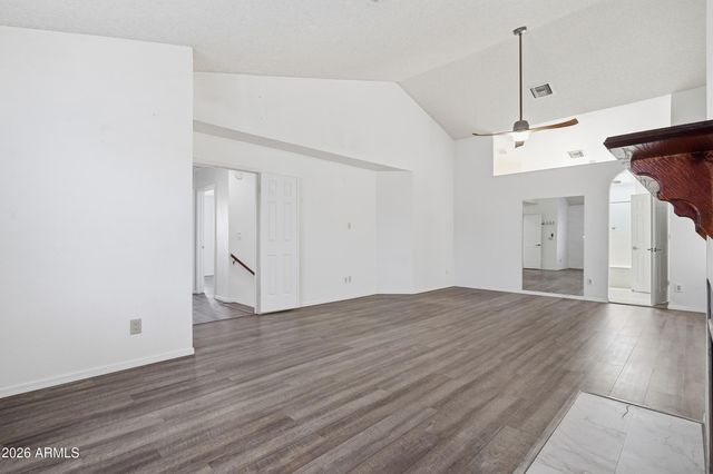 7813 W DREYFUS Drive, Peoria, AZ 85381