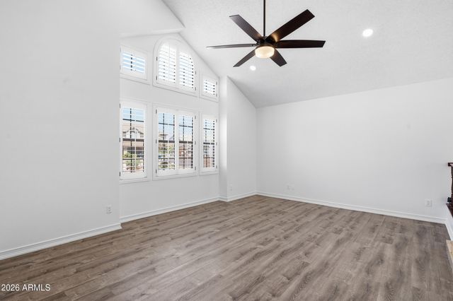 7813 W DREYFUS Drive, Peoria, AZ 85381