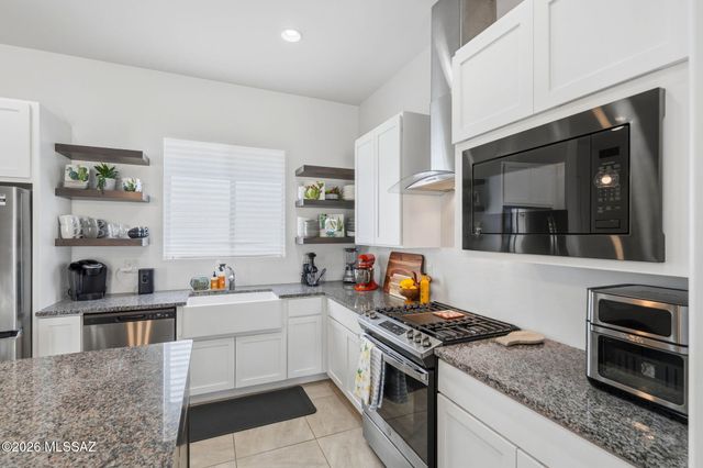 8015 S Galileo Lane, Tucson, AZ 85747