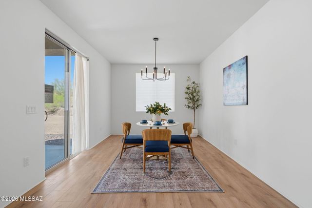 8015 S Galileo Lane, Tucson, AZ 85747