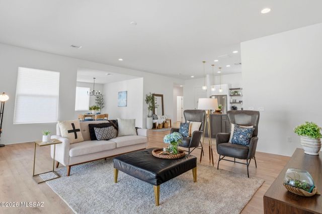 8015 S Galileo Lane, Tucson, AZ 85747