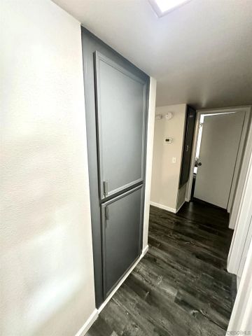 9829 Caspi Gardens Unit 8, Santee, CA 92071