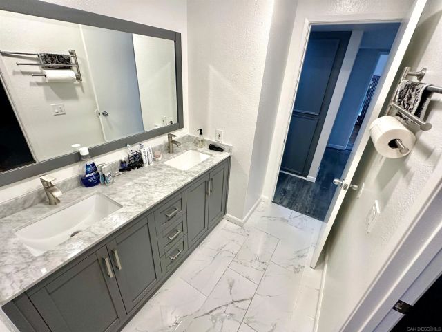 9829 Caspi Gardens Unit 8, Santee, CA 92071